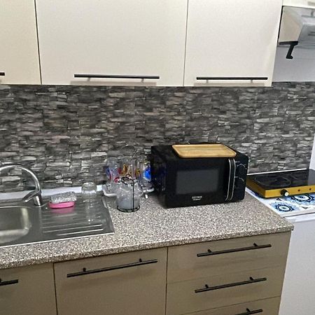 Las Palmas Guesthouse Shkodër Esterno foto