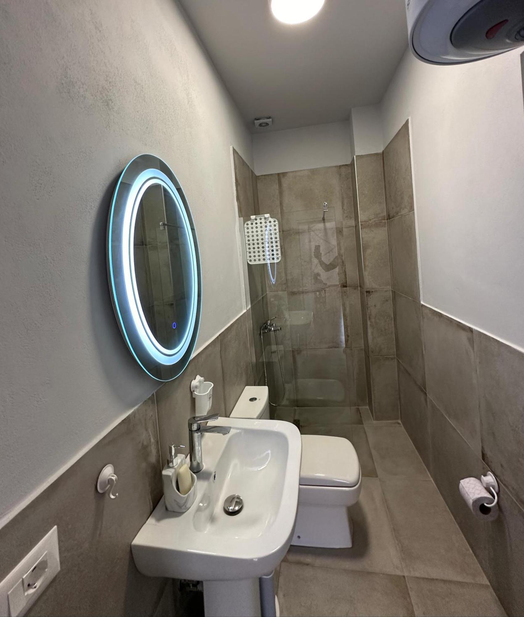 Las Palmas Guesthouse Shkodër Esterno foto